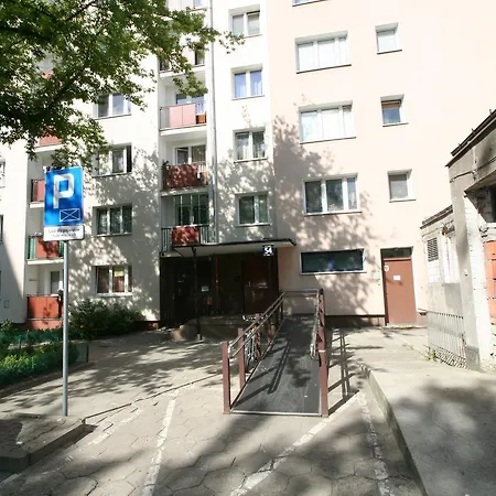 Twarda Apartman *
